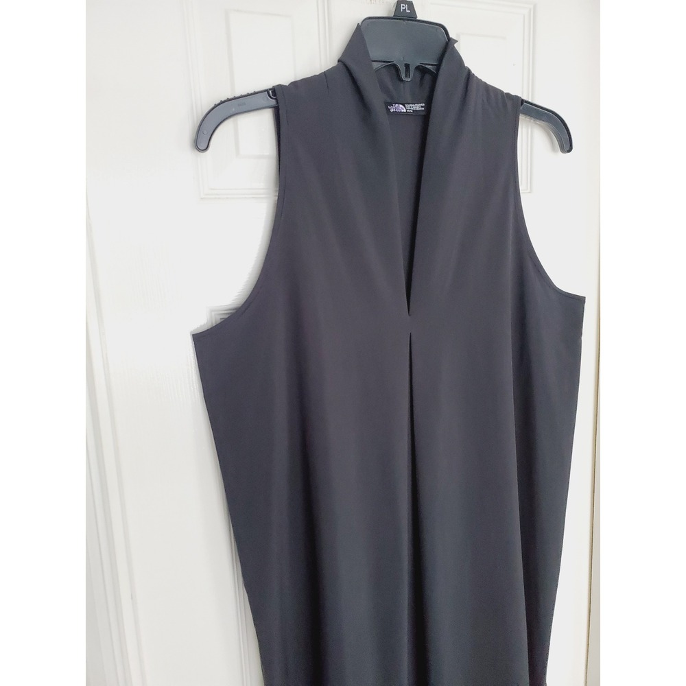 The North Face Dress Black Sleeveless V-Neck Shift Mini Athletic Outdoor Med M - Picture 2 of 9